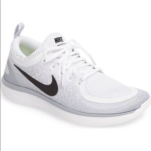 Nike Free RN Distance 2 White and Gray Women’s 7